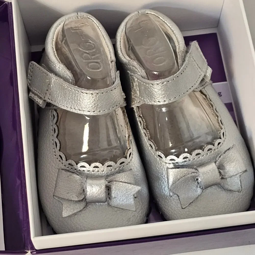PEDIPED Betty Silver Mary Jane Dress Shoe Toddler 18-24 Months Fabric Leather